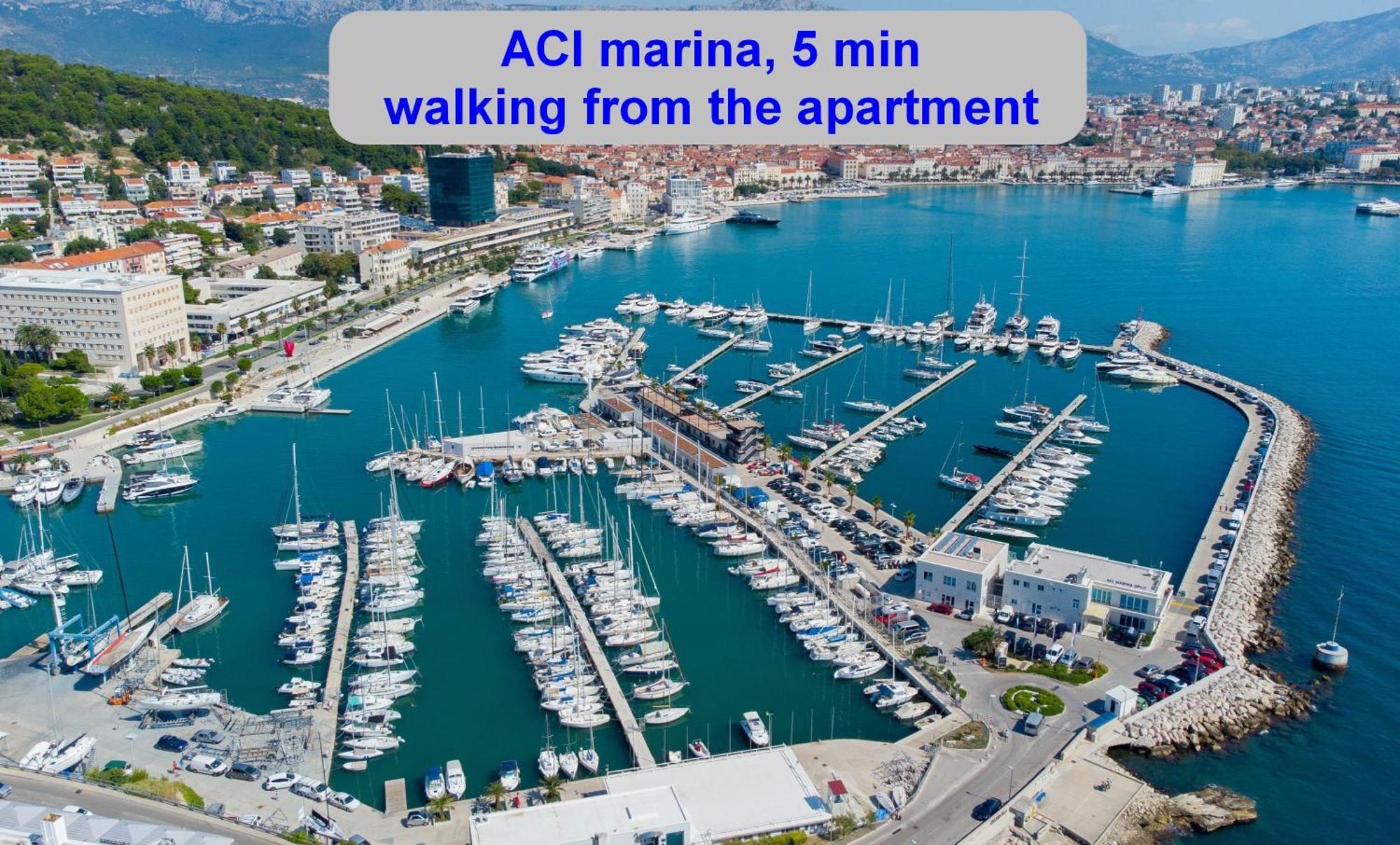 Beachfront Apartment Drazen, With Garden And Parking Split Eksteriør billede