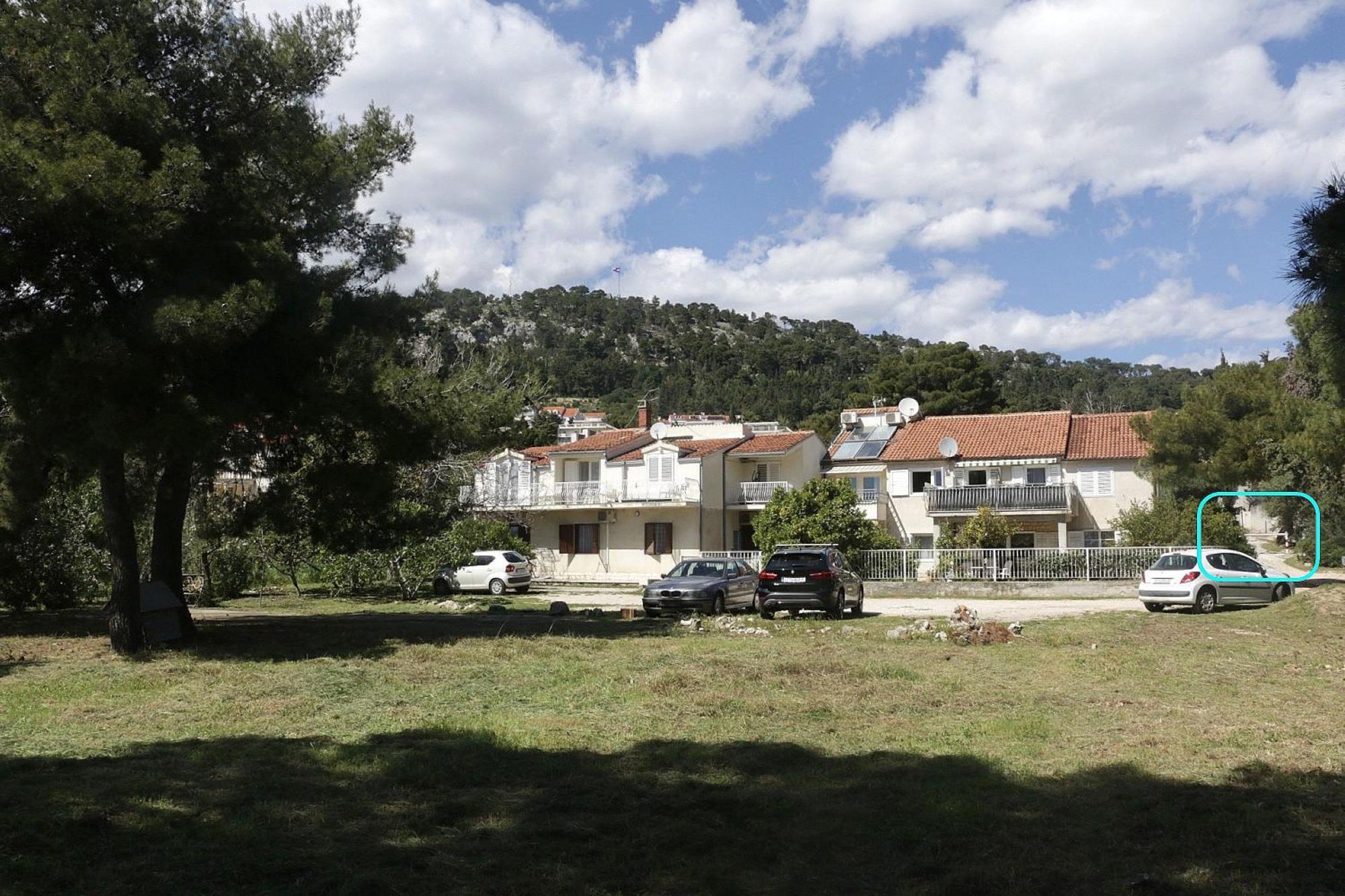 Beachfront Apartment Drazen, With Garden And Parking Split Eksteriør billede